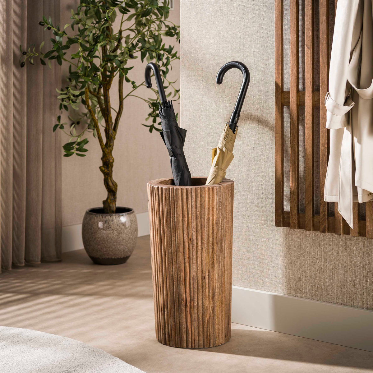 Umbrella Stand Wave Flared