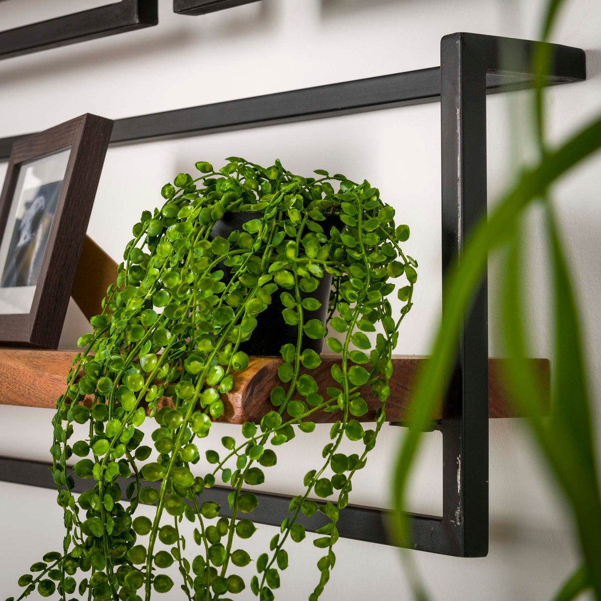 Wandregal Edge Frame 65 cm