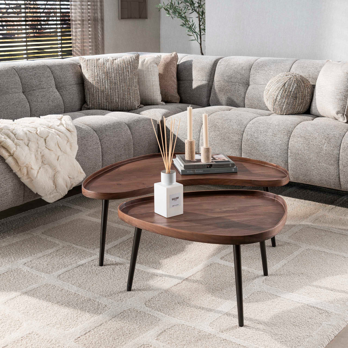 Couchtisch Carve, organisch, 2er-Set