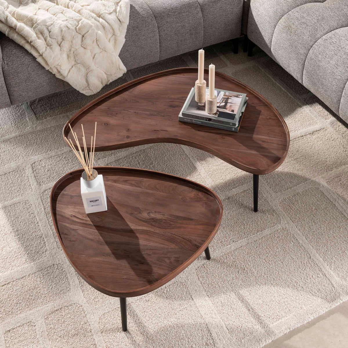 Couchtisch Carve, organisch, 2er-Set