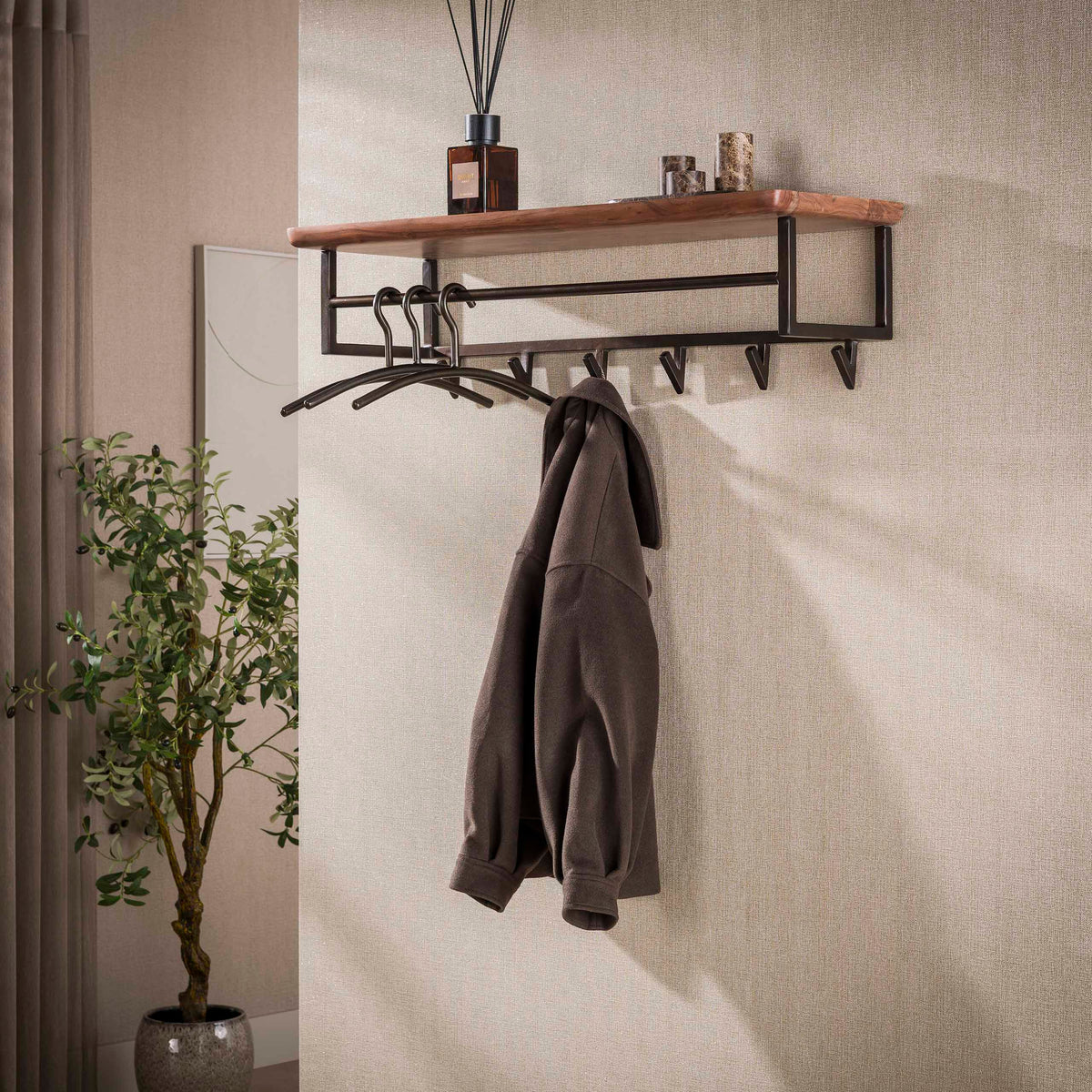 Garderobe Edge Curve 6 Haken