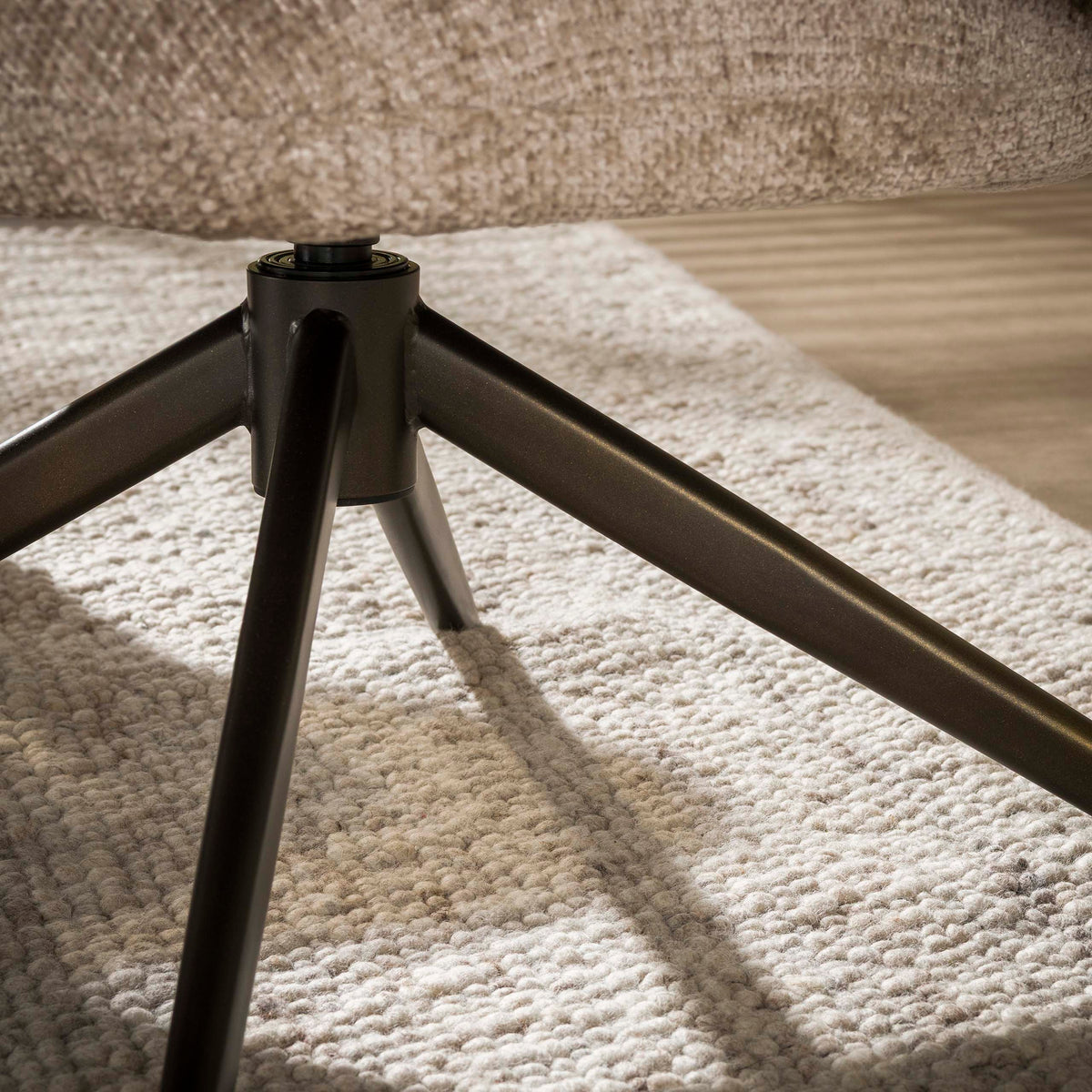 Swivel armchair Flex