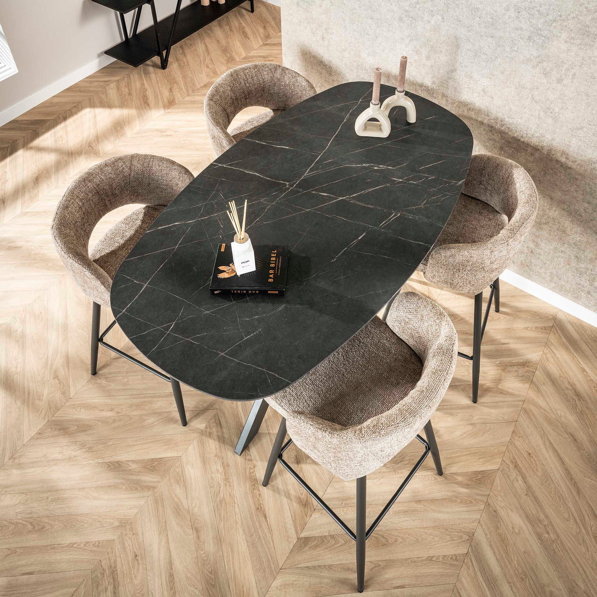 Bartisch Onyx Cross oval 140cm
