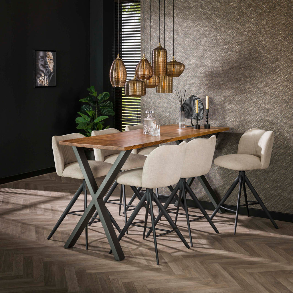 Pendelleuchte Stripe Horizontal 4+3-flammig