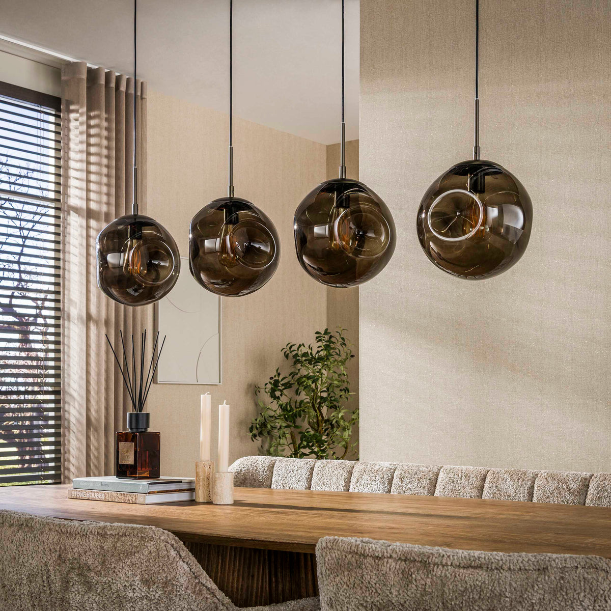 Pendant Lamp Stellar 4-Bulb Sockets