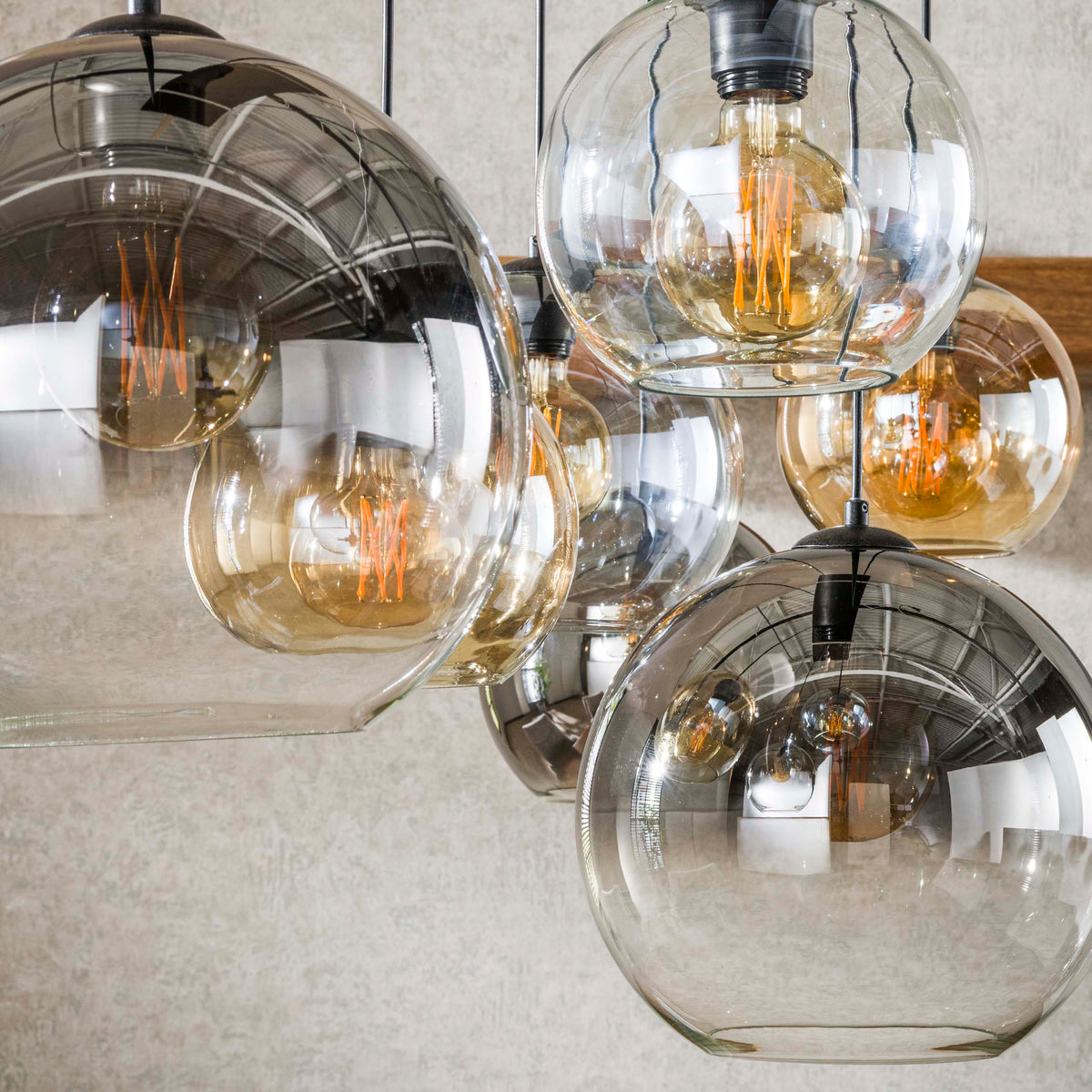 Pendelleuchte Multi Globe 4+3-Fassungen