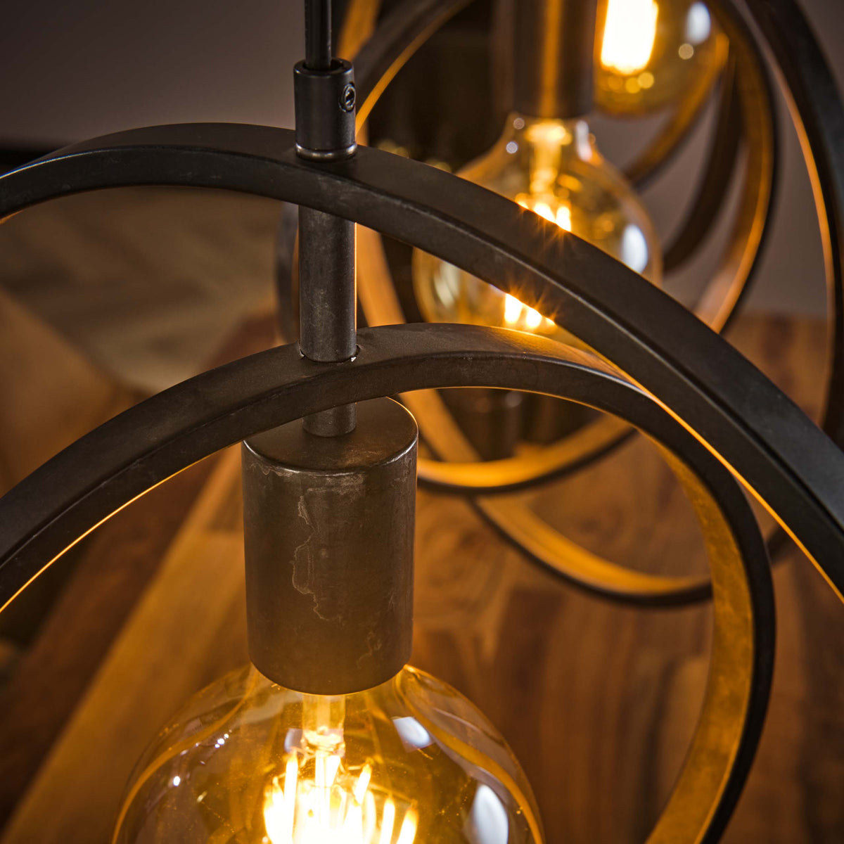 Pendant lamp Turn Around 3-socket